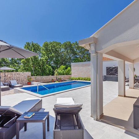 Apartment Holiday Home Doma, Cilipi Near Dubrovnik Zimmer foto